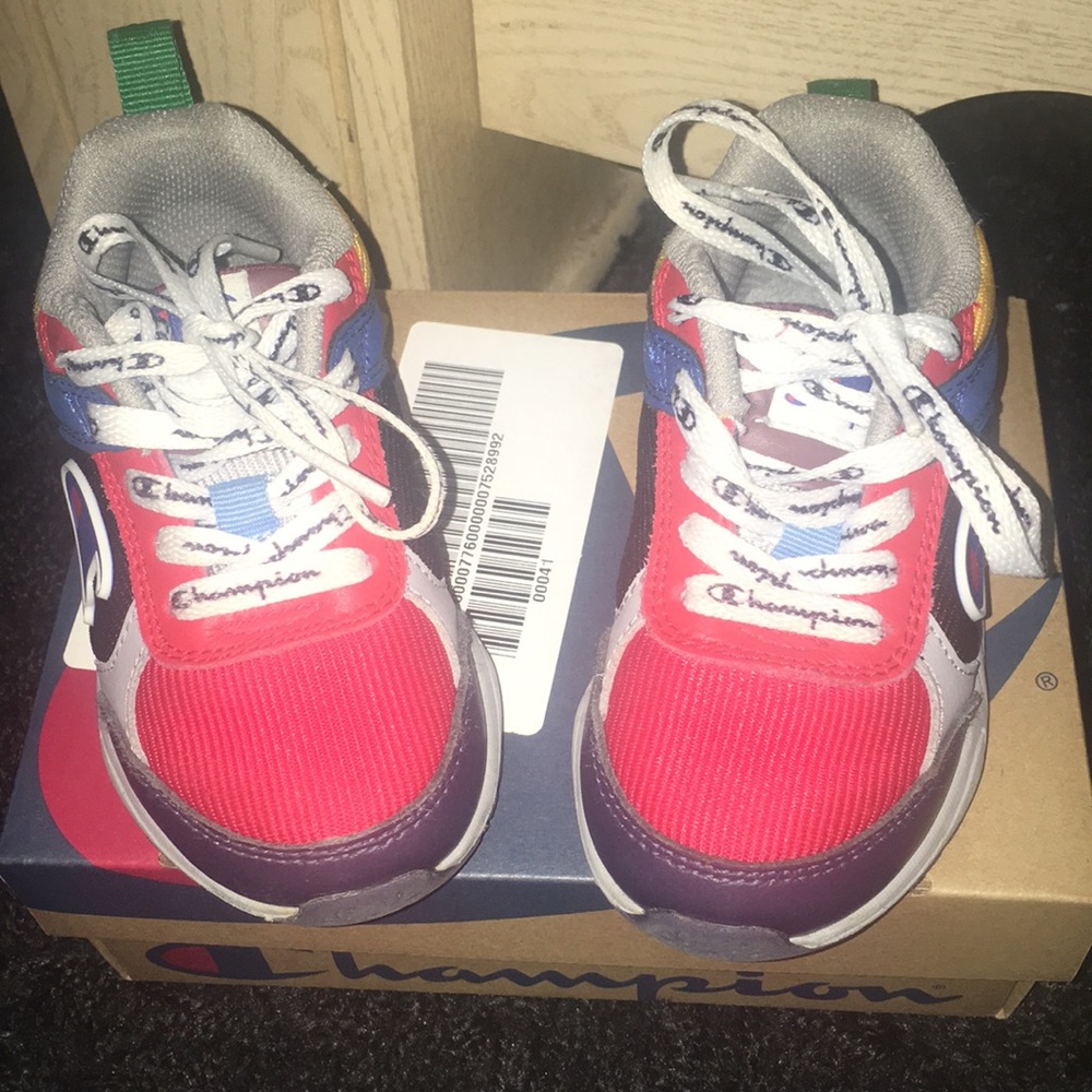 Toddler Champions Sneakers!